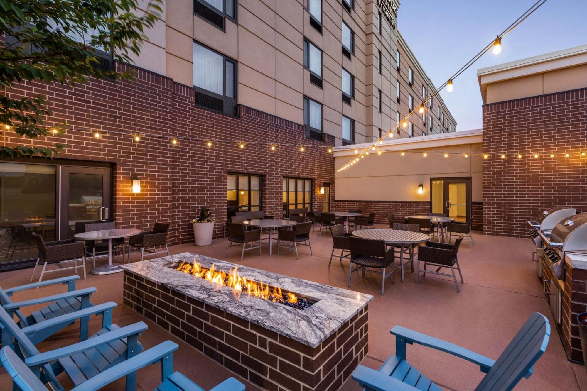 Towneplace Suites By Marriott Harrisburg West/Mechanicsburg Kültér fotó