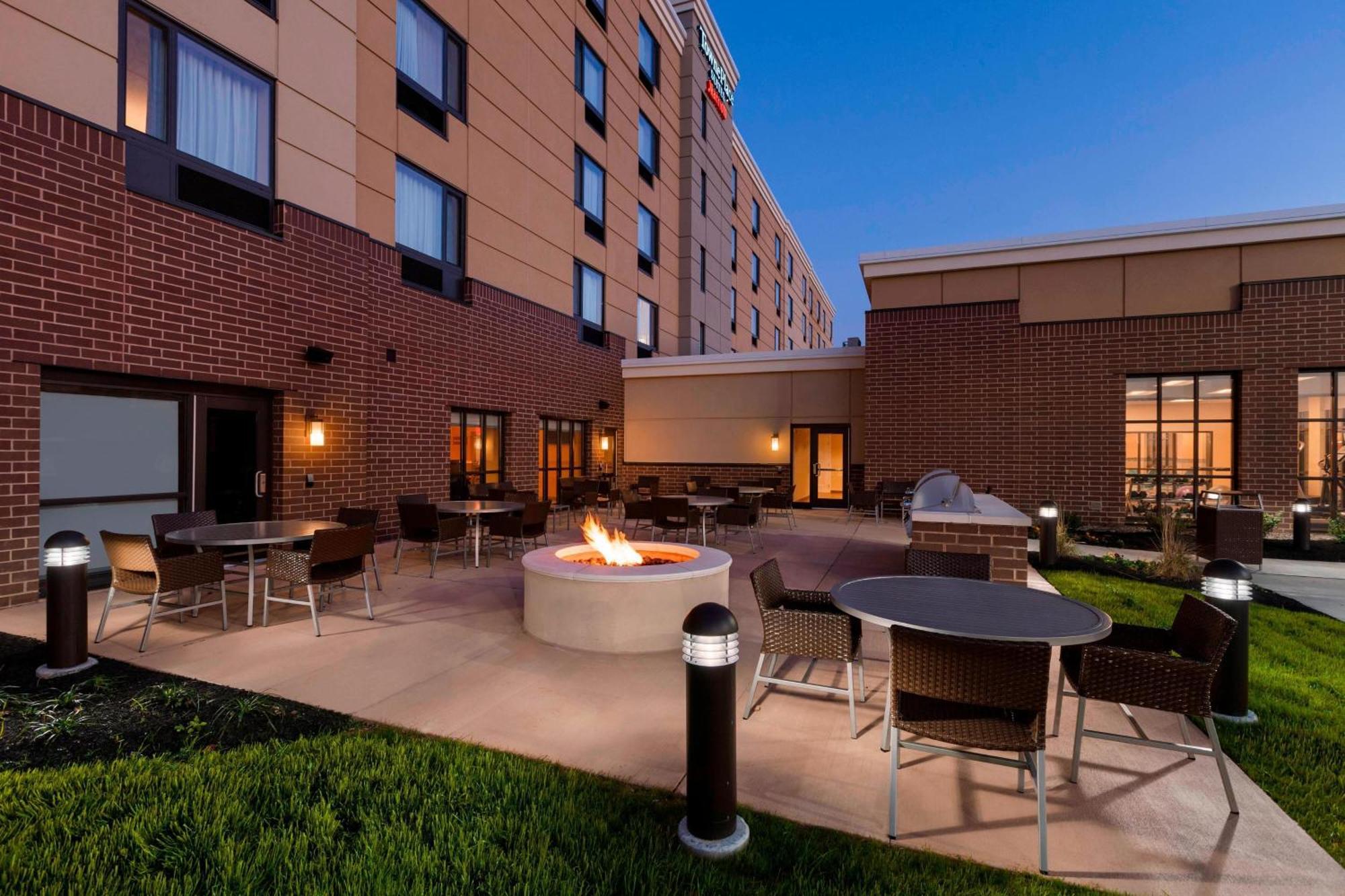 Towneplace Suites By Marriott Harrisburg West/Mechanicsburg Kültér fotó