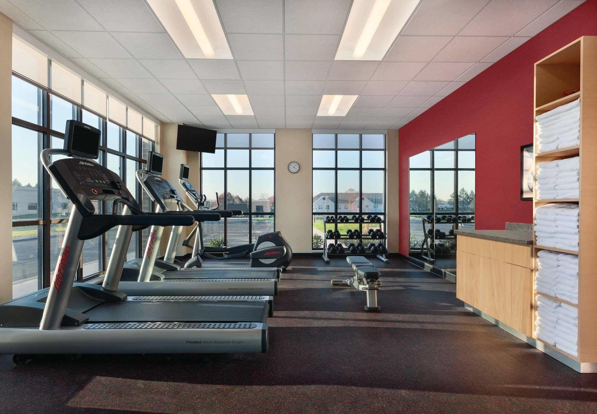 Towneplace Suites By Marriott Harrisburg West/Mechanicsburg Kültér fotó